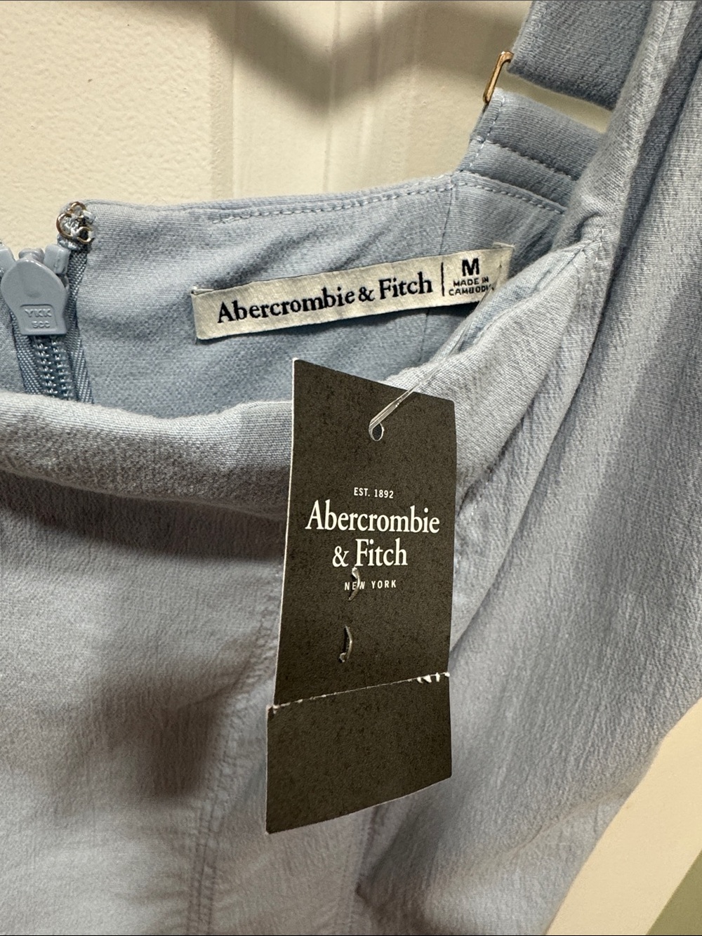 NWT Abercrombie Blue Dress Size M - Picture 3 of 6